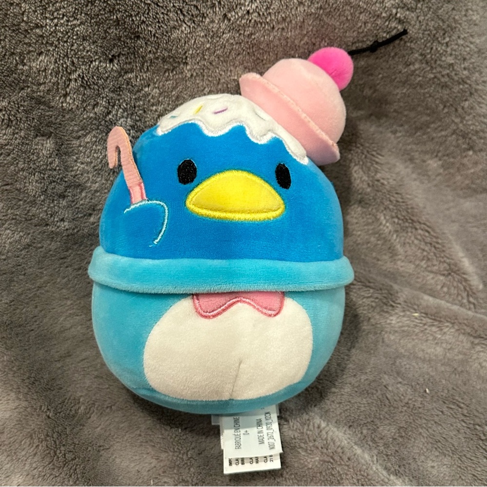 SQUISHMALLOWS x Sanrio Tuxedosam 5in